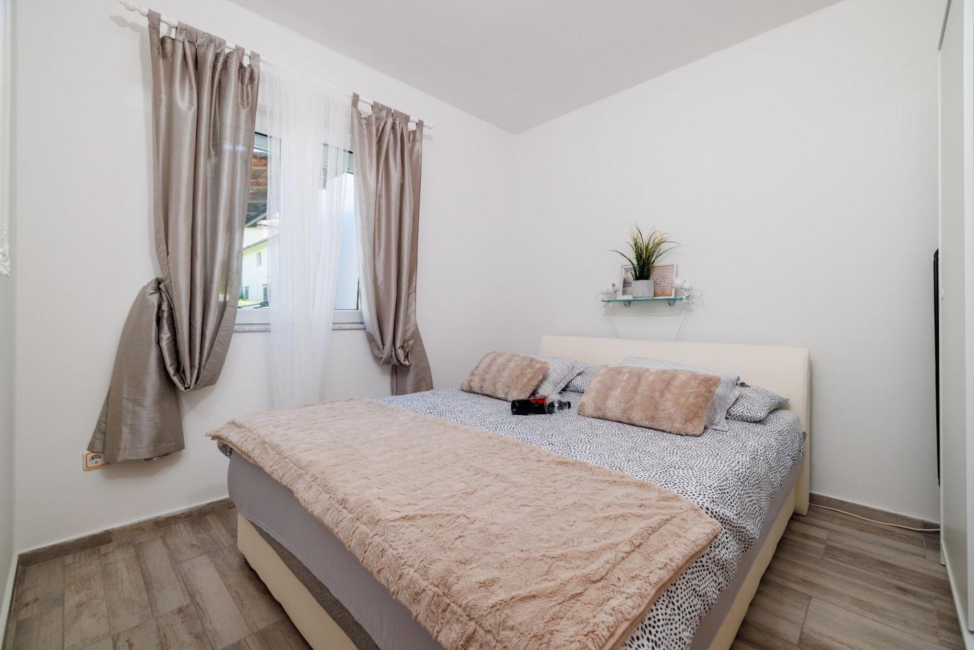 קריקווניצה Apartments Luna מראה חיצוני תמונה